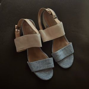 Toms sandals